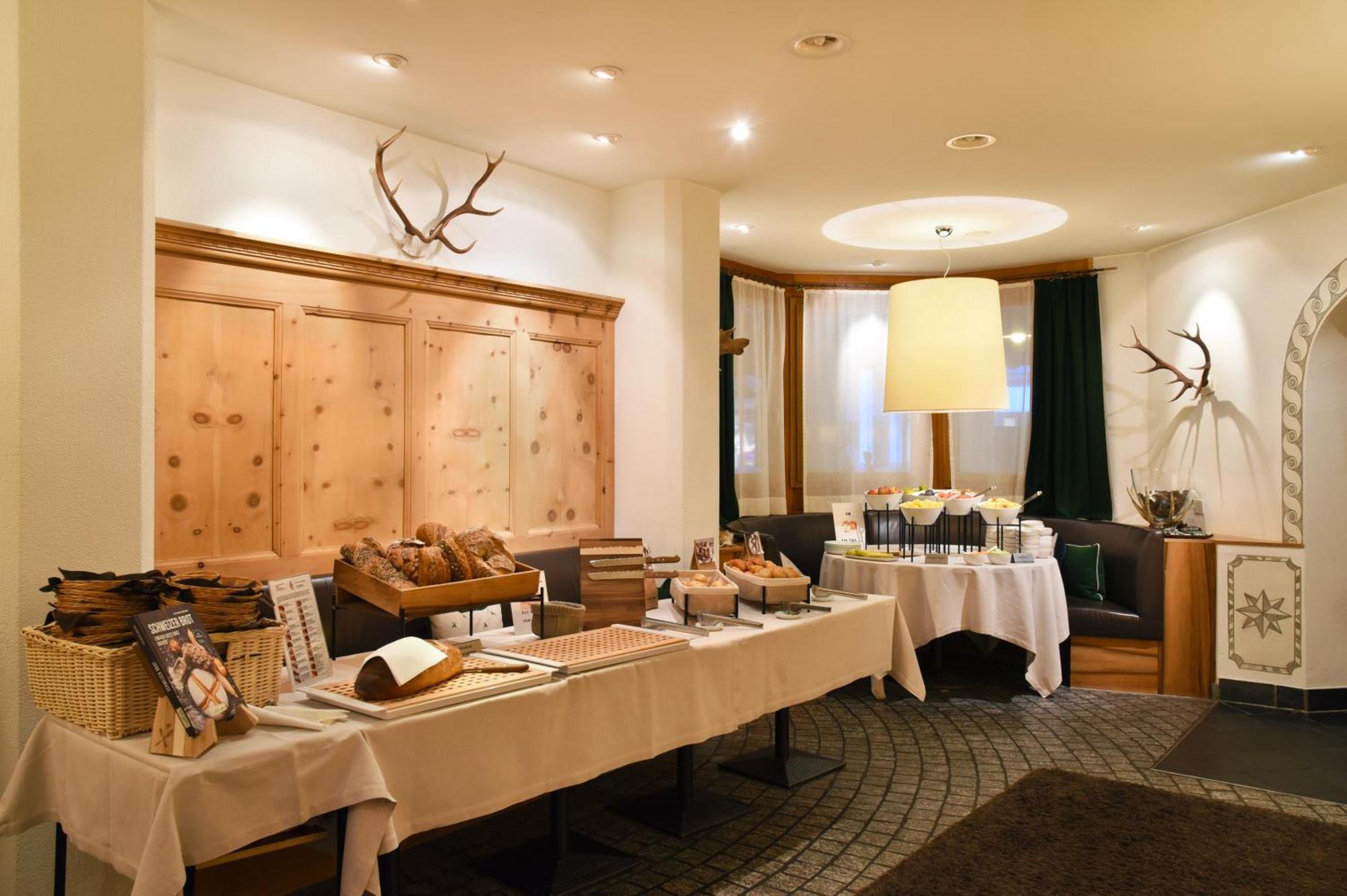 Hotel Schweizerhof เลนเซอร์ไฮเดอ ภายนอก รูปภาพ