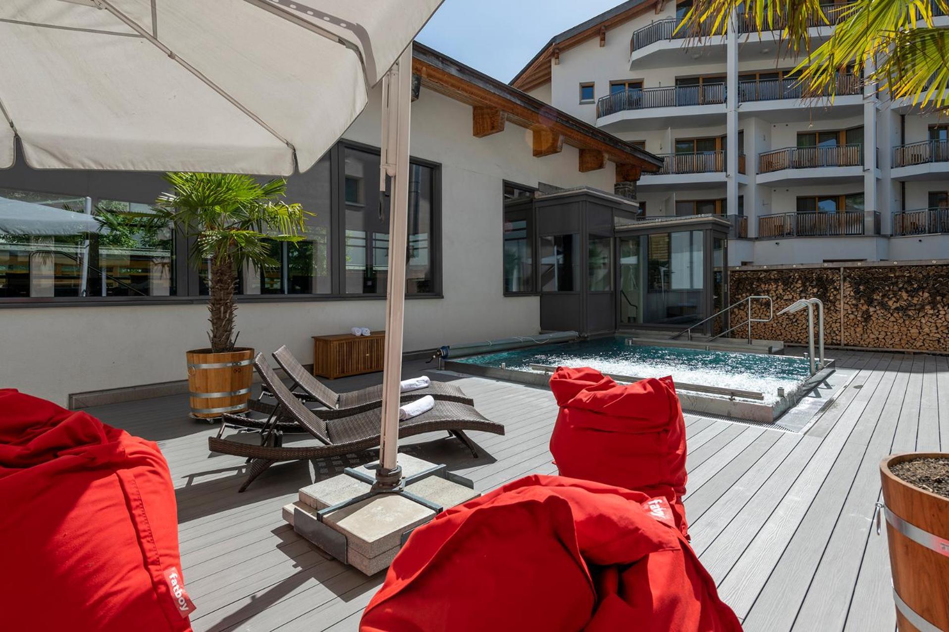 Hotel Schweizerhof เลนเซอร์ไฮเดอ ภายนอก รูปภาพ